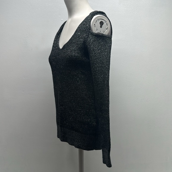 Allsaints Neri Twist Cold Shoulder Sweater Long Sleeve Blouse Knit Gray M Medium - Picture 8 of 10